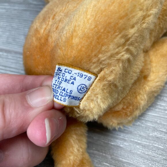 Vintage 1978 Dakin Camel Plush Tan Laying Relaxing Desert Egypt Stuffed Animal - Picture 9 of 10